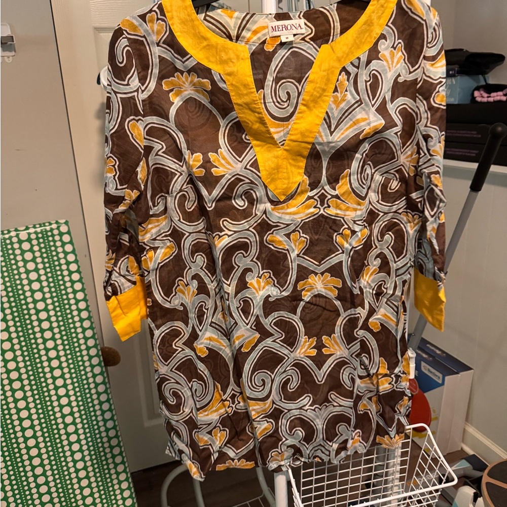 Merona Brown and Tan V-Neck Long Sleeve Shirt